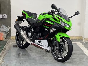 二手川崎ninja 400